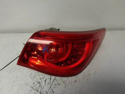2016-2017 Infiniti Q50 Passenger RH Tail Light Lamp OEM used OEM tail light assembly