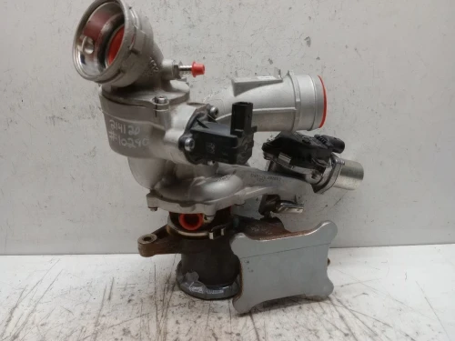 2020-2022 Volkswagen Passat Used Exhaust Manifold
