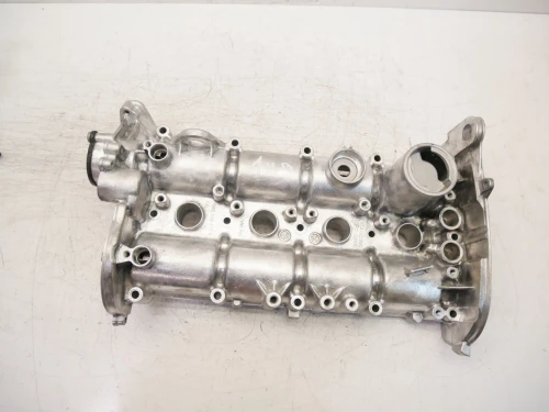 Volkswagen / Audi Golf / A3 1.4L TFSI Used Valve Cover 04E103479K
