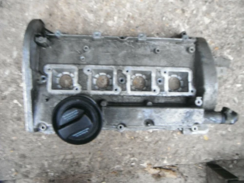 Volkswagen / Audi TT / Golf 1.8L Turbo Used Valve Cover 06A103469N