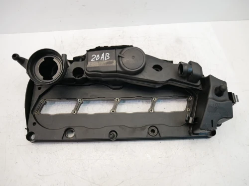 Volkswagen / Audi Tiguan / A3 2.0L Diesel TDI Used Valve Cover