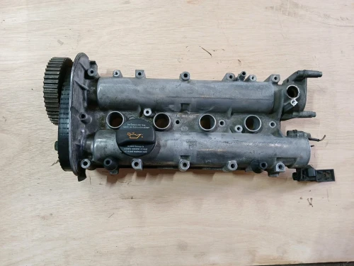Volkswagen Golf 1.6L Used Valve Cover 036103475AG