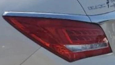 2014-2016 Buick LaCrosse LH Driver Tail Light Lamp OEM used OEM tail light assembly