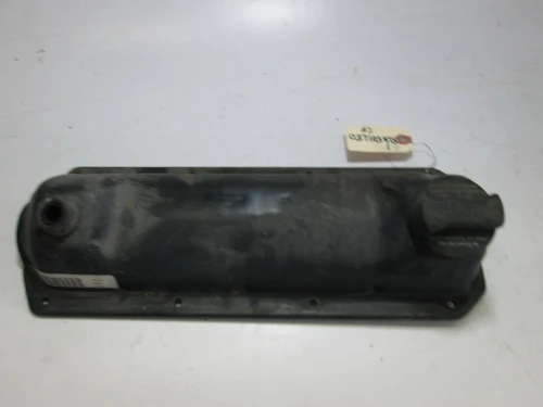 Volkswagen Jetta / Golf 2.0L Used Valve Cover 037103475L