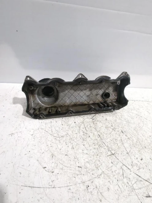 Volkswagen Polo 1.9L Used Valve Cover 038103475D