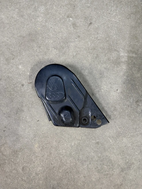 Volkswagen Rabbit 1.5L / 1.6L / 1.7L / 1.8L Upper Used Timing Cover
