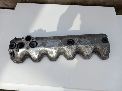 Volkswagen Transporter 2.5L Used Valve Cover 074103469F