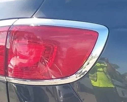 2013-2017 Buick Enclave RH Passenger Quarter Panel Mounted Tail Light Lamp OEM used OEM tail light assembly