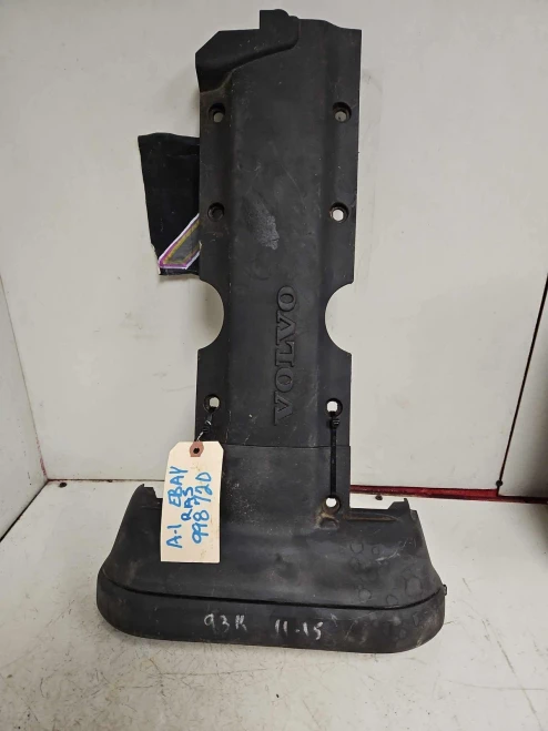 2005-2011 Volvo XC90 Upper Used OEM Valve Cover