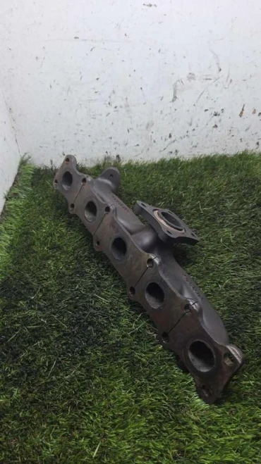 2008 Volvo XC60 2.4L Used Exhaust Manifold