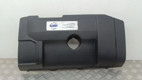 2015 Volvo XC60 Used OEM Engine Cover