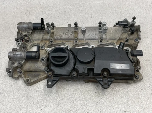 2018-2022 Volvo XC60 2.0L Used OEM Valve Cover