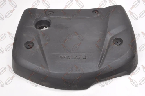 Volvo V40 2.0L Used Engine Cover