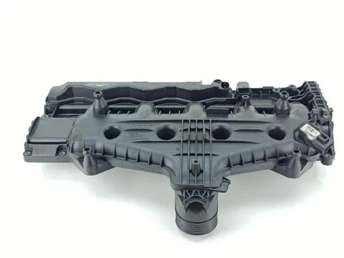 Volvo XC60 2.4L Used Valve Cover