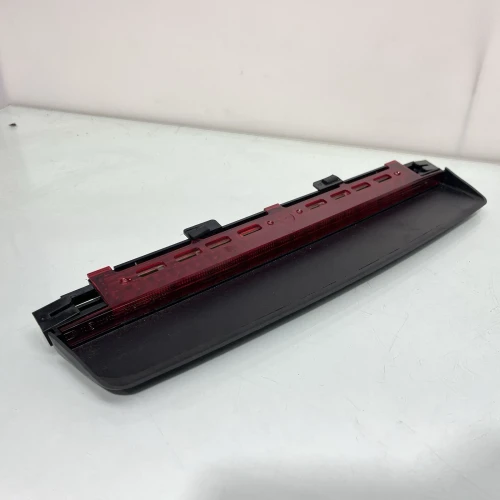 2011-2016 BMW 528i / 535i / 550i Used OEM Third Brake Light 7230799
