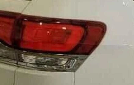 2020-2022 Grand Cherokee Passenger RH Quarter Mounted Tail Light Lamp OEM OEM used OEM tail light assembly