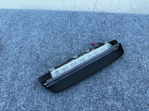 2017-2020 BMW 530I / M5 / 540I Used OEM Third Brake Light