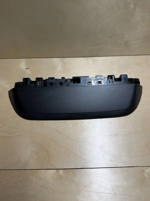 2021-2023 BMW G22 Black Used OEM Third Brake Light