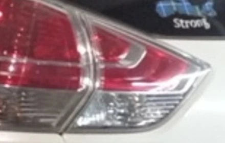 2014-2016 14 15 16 Nissan Rogue Driver LH Lid Mounted Tail Lamp Light OEM used OEM tail light assembly