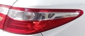 2015-2017 Toyota Camry RH Passenger Quarter Panel Mounted Tail Light Lamp OEM used OEM tail light assembly