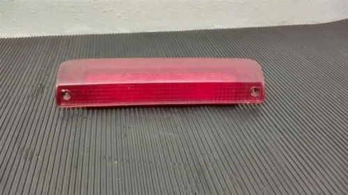 1996-2002 Chevrolet Express Used OEM Third Brake Light 05977270