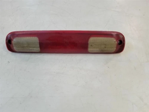 1999-2005 Chevrolet / GMC Silverado / Sierra Used Third Brake Light