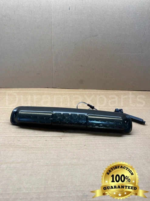 1999-2007 Chevrolet / GMC Silverado / Sierra Smoked Used Third Brake Light