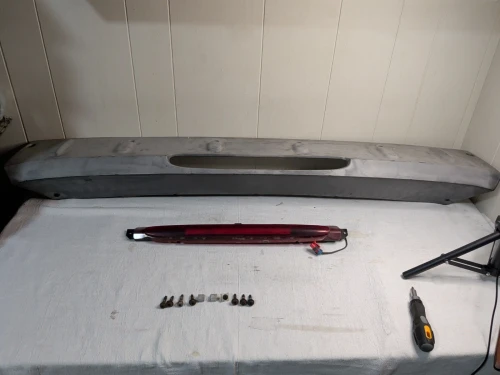2002-2007 Chevrolet Avalanche Used Third Brake Light