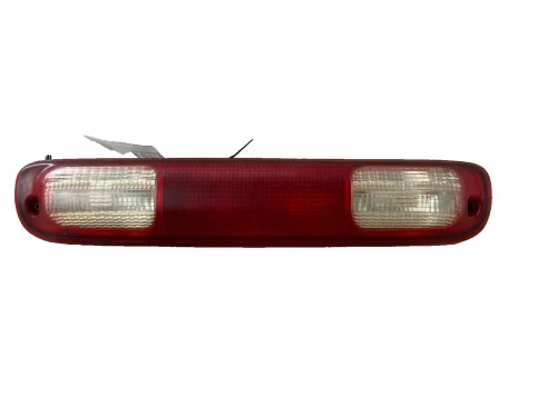 2004 Chevrolet Silverado Used OEM Third Brake Light 16525205
