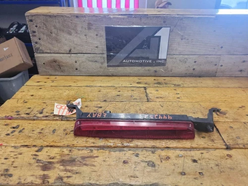 2006-2009 Chevrolet Equinox Used Third Brake Light