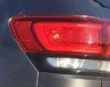 2014-2022 Jeep Grand Cherokee LH Driver Quarter Panel Mounted Tail Light Lamp used OEM tail light assembly