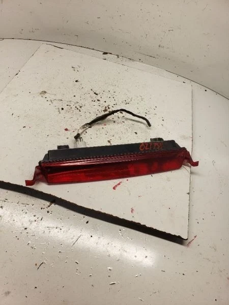 2011 Chevrolet Traverse Used Third Brake Light 15130002
