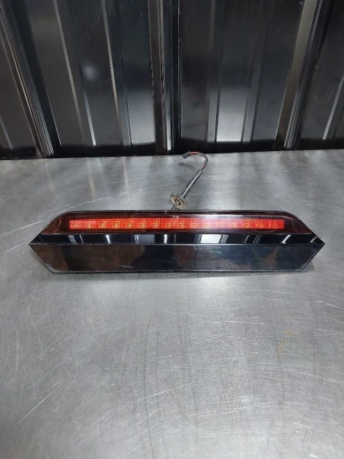2011-2015 Chevrolet Camaro Convertible Black Used Third Brake Light