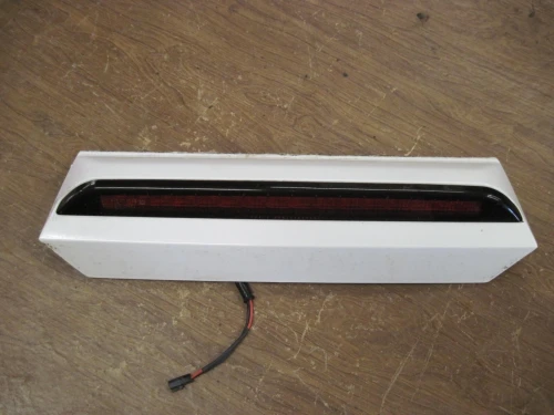 2012 Chevrolet Camaro Convertible Used OEM Third Brake Light 92200409