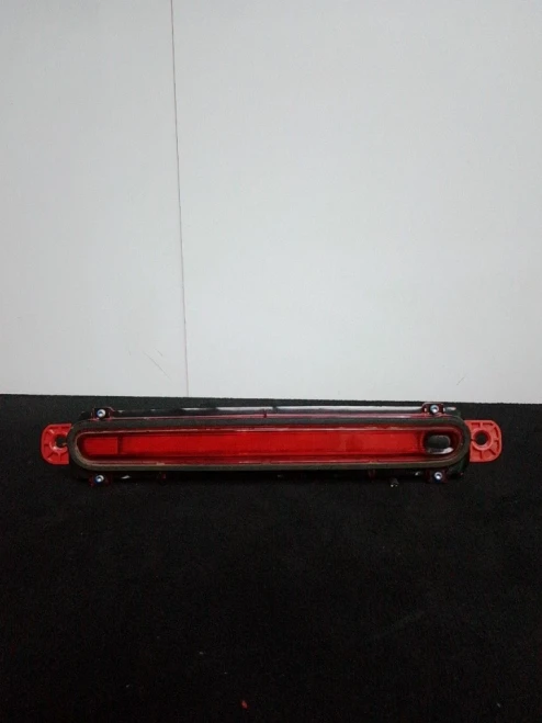 2013-2016 Chevrolet Malibu LED Used OEM Third Brake Light 22909969
