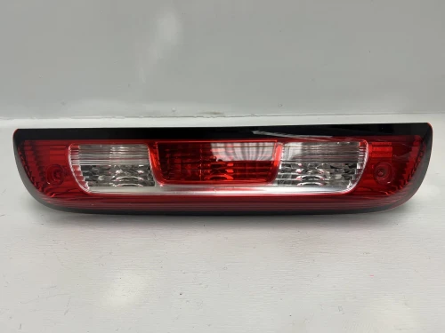 2014-2021 Chevrolet Silverado Used OEM Third Brake Light 20979071