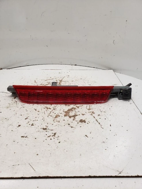 2015 Chevrolet Equinox Used Third Brake Light 23214842