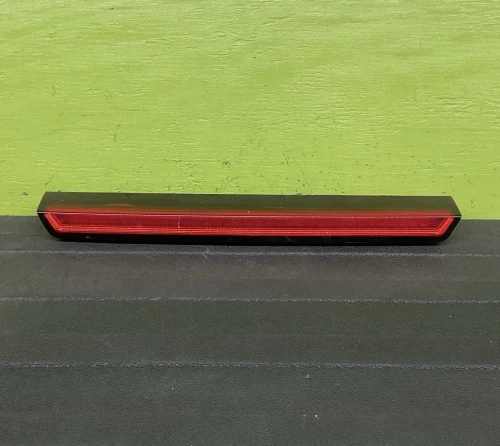 2015-2020 Chevrolet Tahoe Used OEM Third Brake Light