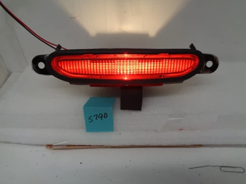 2007-2010 Chrysler Sebring Sedan Used Third Brake Light