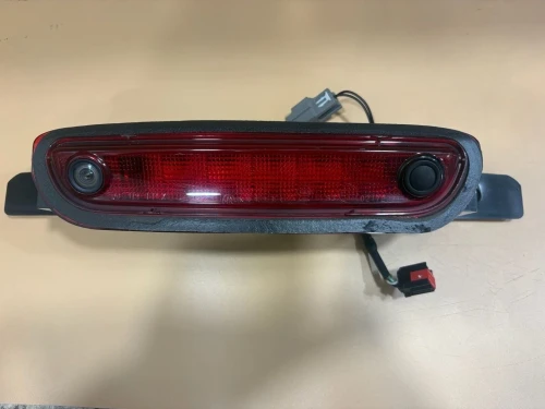 2011-2014 Chrysler 300 With Camera Used OEM Third Brake Light
