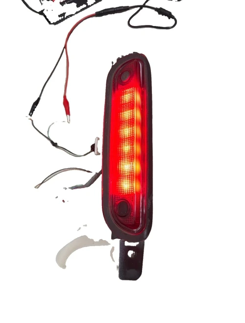 2015-2023 Chrysler 300 With Camera Used OEM Third Brake Light