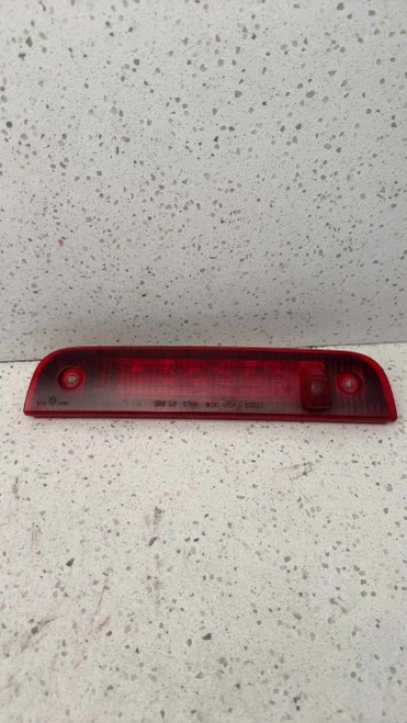 2007 Dodge Nitro Used Third Brake Light