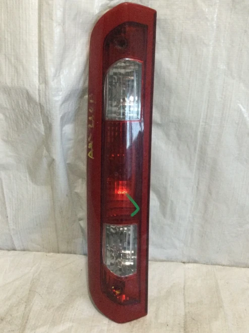 2007-2008 Dodge Ram 1500 Used OEM Third Brake Light