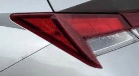 2021-2023 Hyundai Elantra LH Driver Tail Light Lamp OEM used OEM tail light assembly