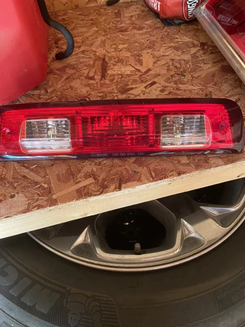2010-2018 Dodge Ram 1500 Used OEM Third Brake Light 55372082AF
