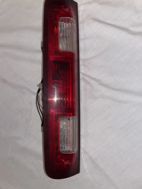 2010-2018 Dodge Ram 1500 Used OEM Third Brake Light 68412024