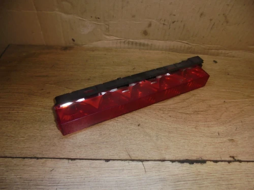 2002 Ford Mondeo Wagon Used Third Brake Light 1S71-13A613