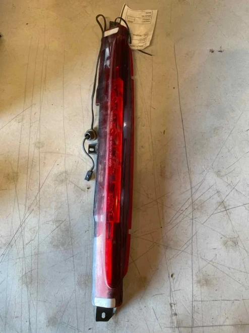 2005 Ford Mustang Used Third Brake Light
