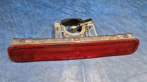 2005-2009 Ford Mustang Used OEM Third Brake Light 4R33-13A613