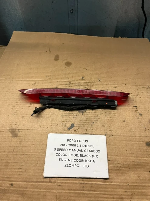 2008 Ford Focus 1.8L Red Used Third Brake Light